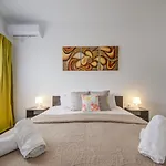 Fleur Court - 4 Bedroom Side Seaviews And Penthouse By Shortletsmalta *
