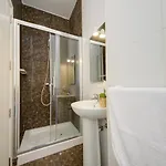 Fleur Court - 4 Bedroom Side Seaviews And Penthouse By Shortletsmalta 斯利马