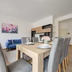Fleur Court - 4 Bedroom Side Seaviews And Penthouse By Shortletsmalta 公寓 *
