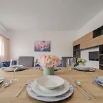 Fleur Court - 4 Bedroom Side Seaviews And Penthouse By Shortletsmalta 斯利马