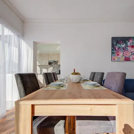 Fleur Court - 4 Bedroom Side Seaviews And Penthouse By Shortletsmalta *