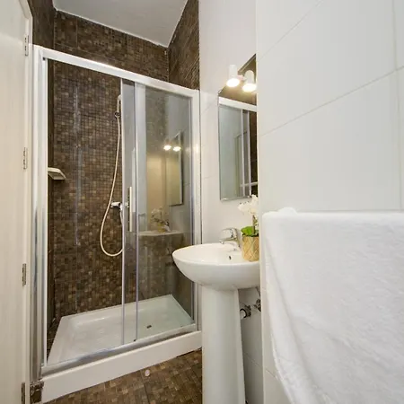 Fleur Court - 4 Bedroom Side Seaviews And Penthouse By Shortletsmalta Σλιέμα