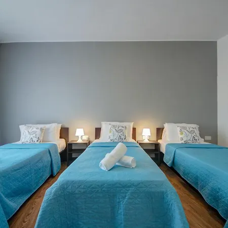 Fleur Court - 4 Bedroom Side Seaviews And Penthouse By Shortletsmalta סליאמה