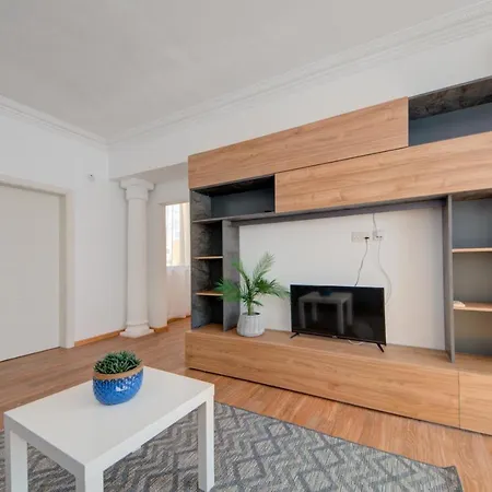 Fleur Court - 4 Bedroom Side Seaviews And Penthouse By Shortletsmalta Lägenhet Sliema